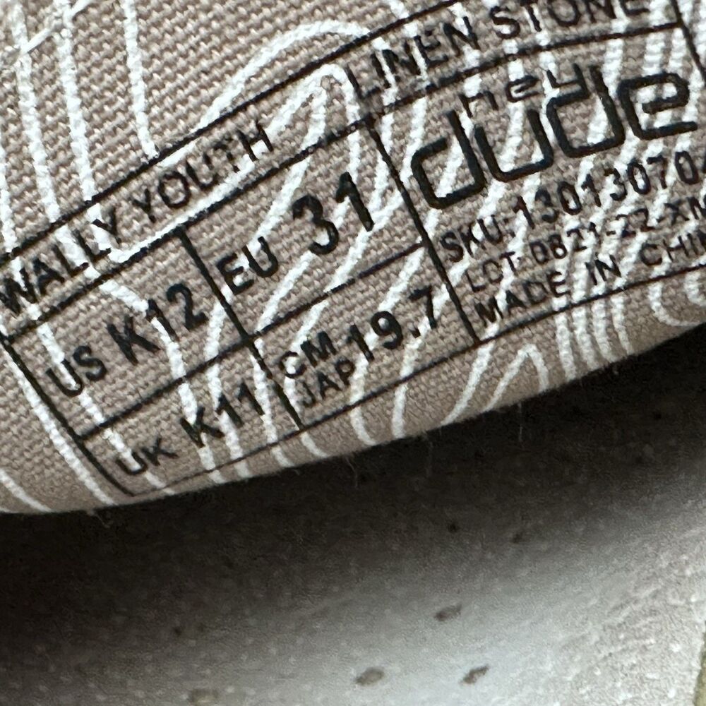 Hey Dude Wally Youth Linen Stone Slip On Shoes Kids Size 12 Gray Casual Comfort - Picture 2 of 8